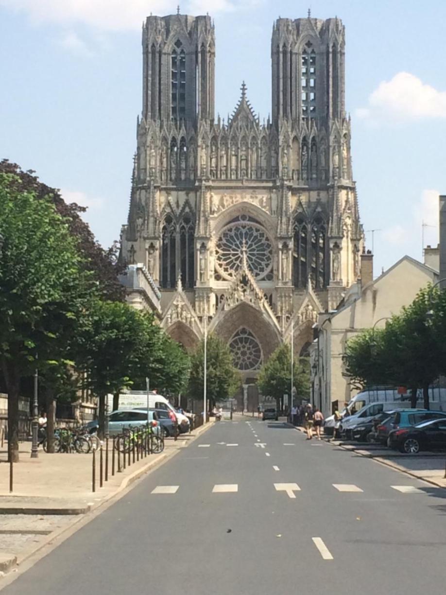 Le Grand Est Scandinave, Centre Ville, Proche Cathedrale Reims Dış mekan fotoğraf